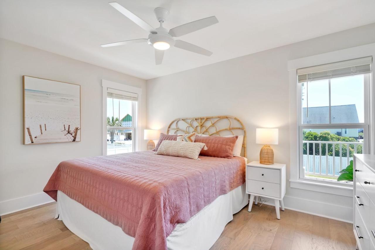 Villa Seas The Day Oak Island Exterior foto